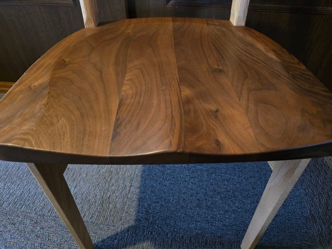 【レオちゃん】イバタインテリア　サインチェア　ダイニングチェア　2脚