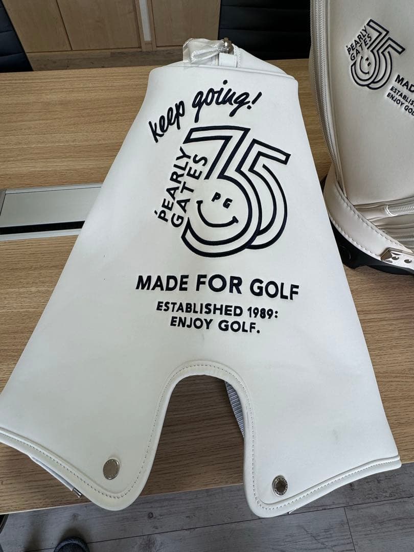 【限定・美品】PEARLY GATES35周年キャディバッグ