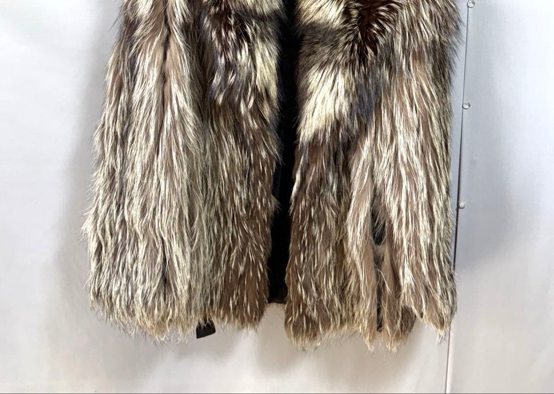 極肉厚SAGA FOX サガフォックス高級リアルファーコート　11