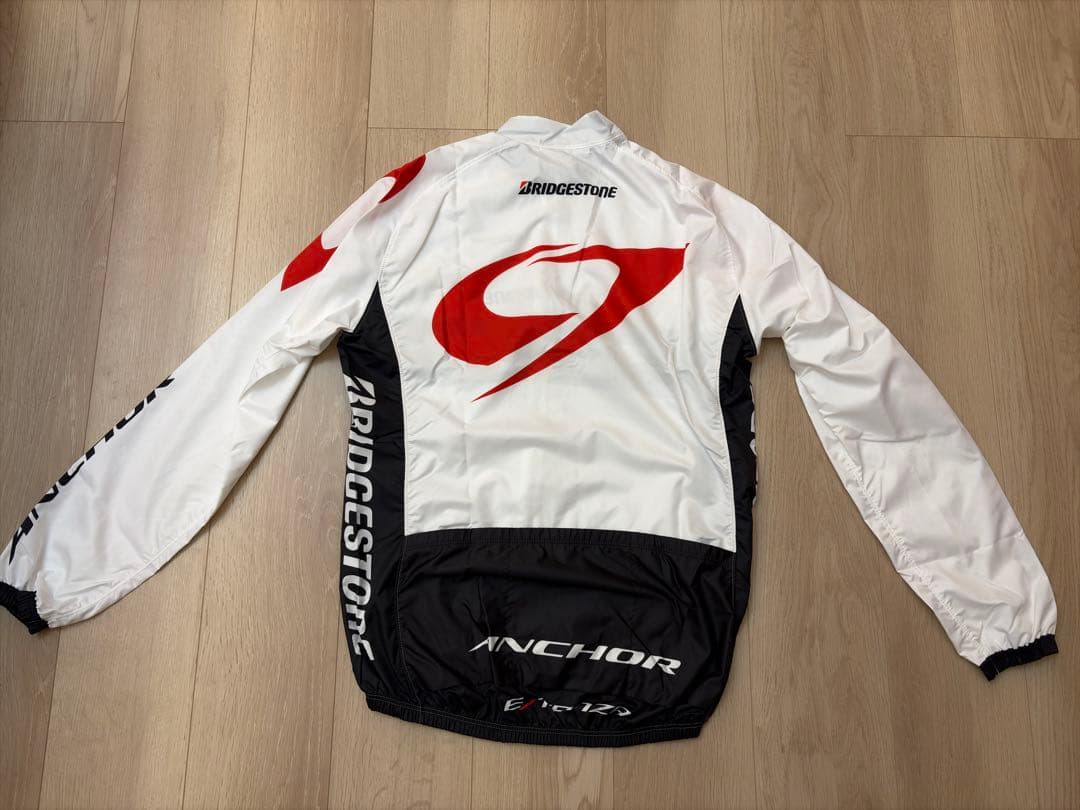 BRIDGESTONE ウインドブレーカー　WAVE ONE