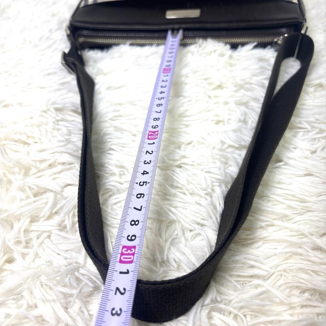 [美品] BURBERRY バーバリー　ショルダーバッグ　ノバチェック