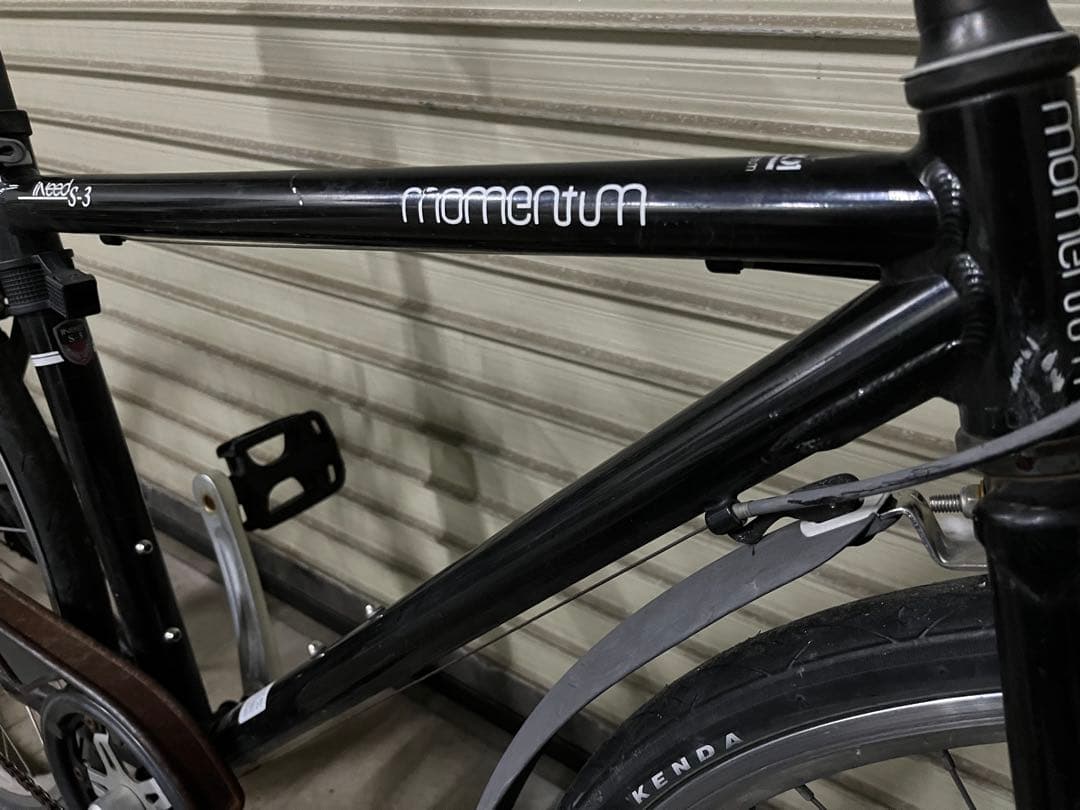 未整備　momentum INEED S-3 26インチ　7段変速