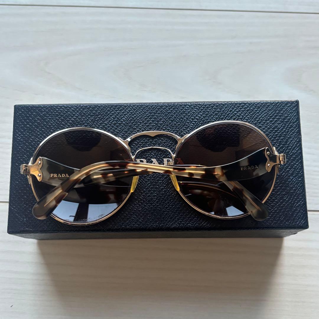 リトルグリーンメン　HYDE着用 プラダ サングラス 完売品