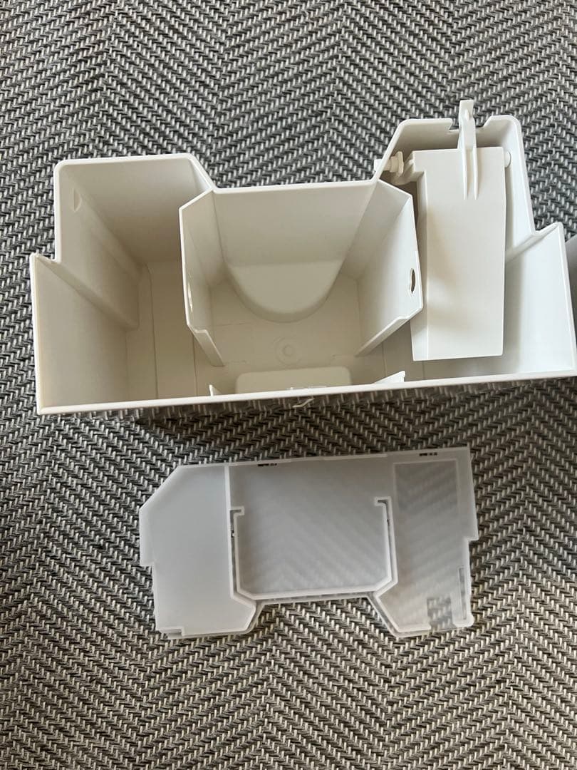 アイリスオーヤマ 除湿機 IJC-J56 ホワイト【説明書付き】