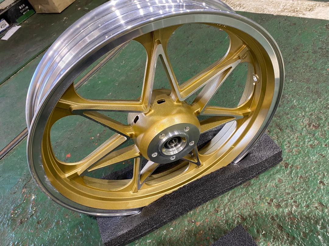 ゼファーx キャストホイール