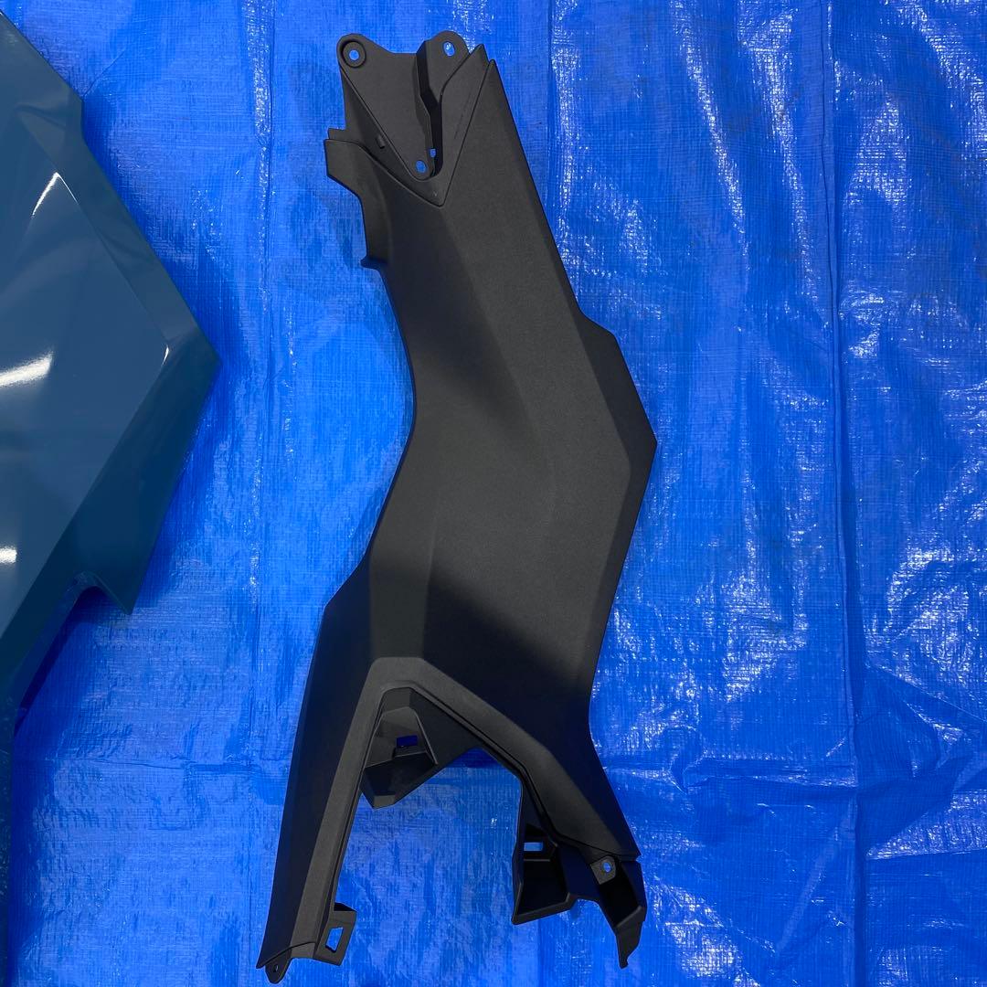 【値下げ！】ADV160 純正カウルセット　美品　パールボスポラスブルー