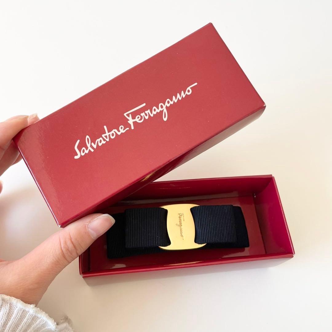 【新品】Salvatore Ferragamo バレッタ リボン ヘアアクセ