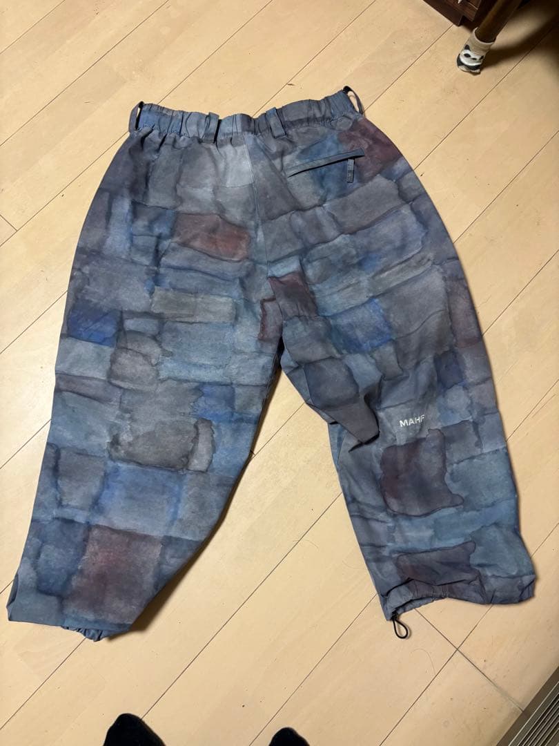 『値下げ中！』MAHF スノボウェア　上下セット　マヅメ　マーフ　スノーボード