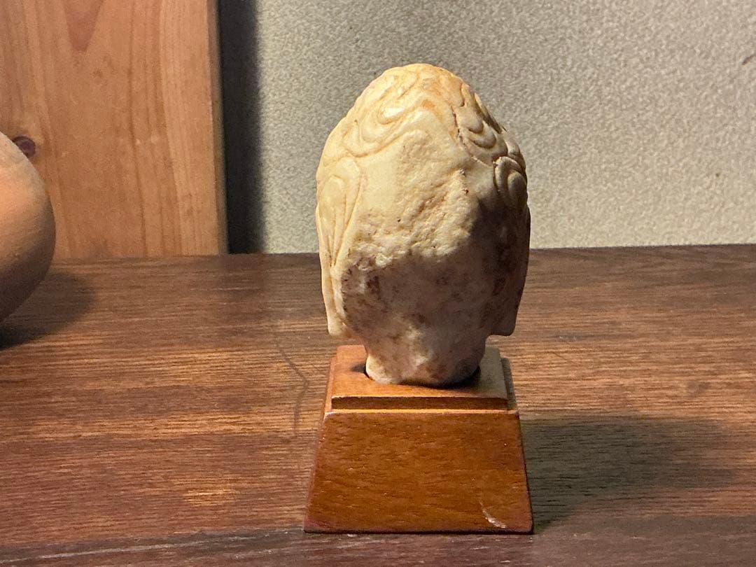 o*0様 仏頭　台付き　高さ約11.6cm　中国石仏