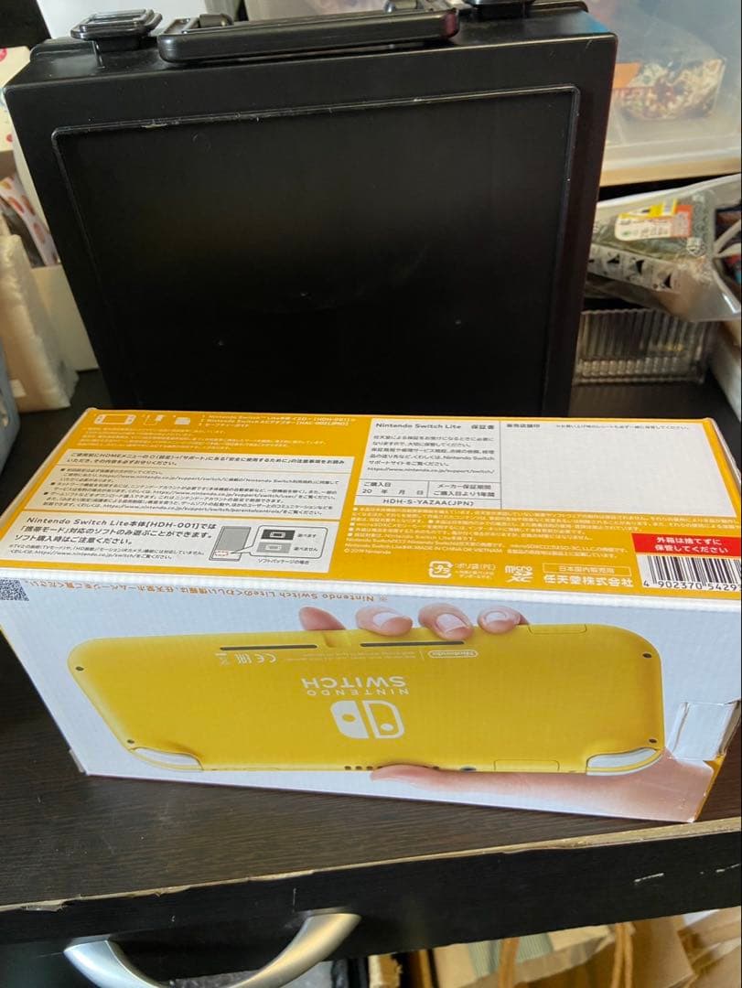 Nintendo Switch Lite 本体 新品 スイッチ ライト