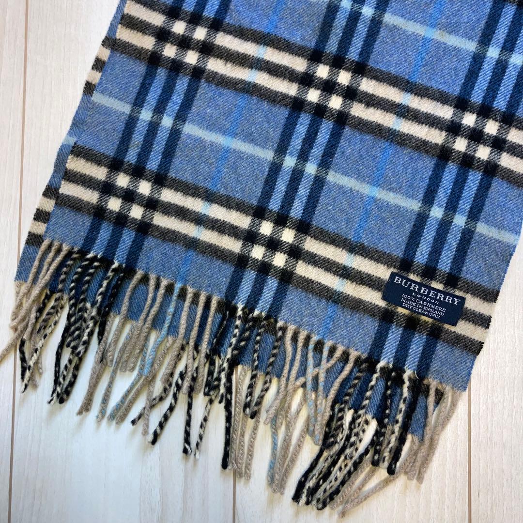 希少Burberry ノバチェック カシミヤ100% ブルーカラー　マフラー　青