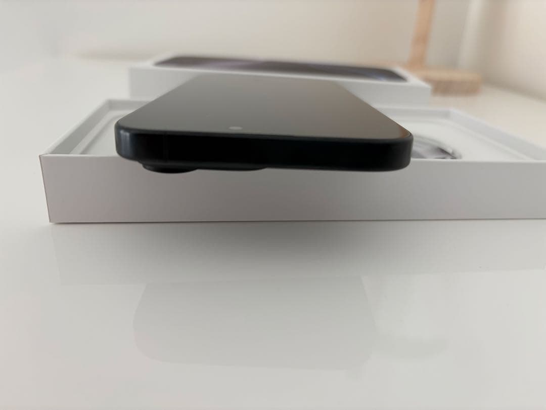 iPhone16ProMax(256GB)ブラック2026.3.7.まで1年保証