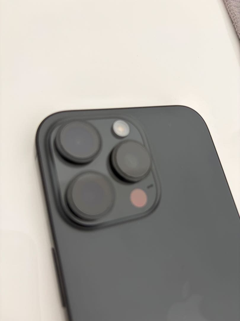 iPhone16ProMax(256GB)ブラック2026.3.7.まで1年保証