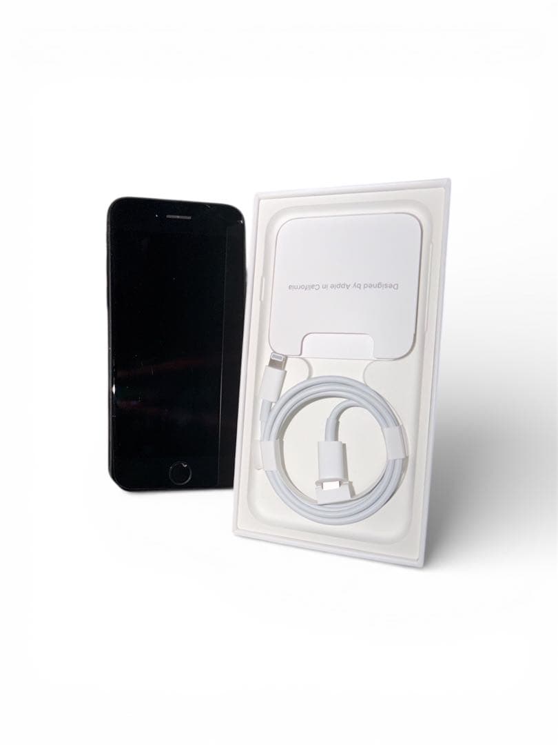 スマートフォン本体 iPhone SE3 64GB