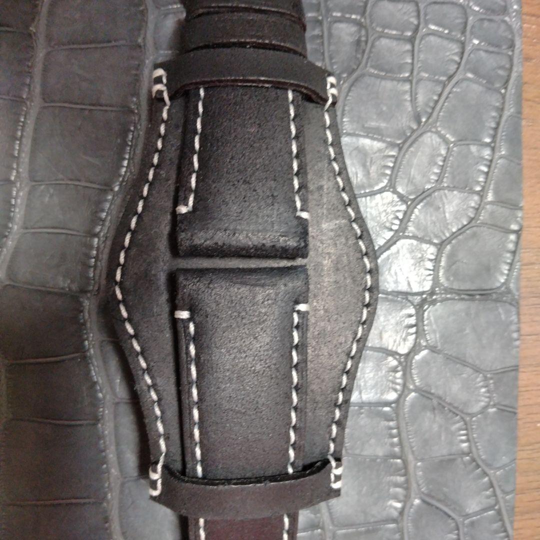 ニ*ー様 TUDOR　純正レザーベルト　美品