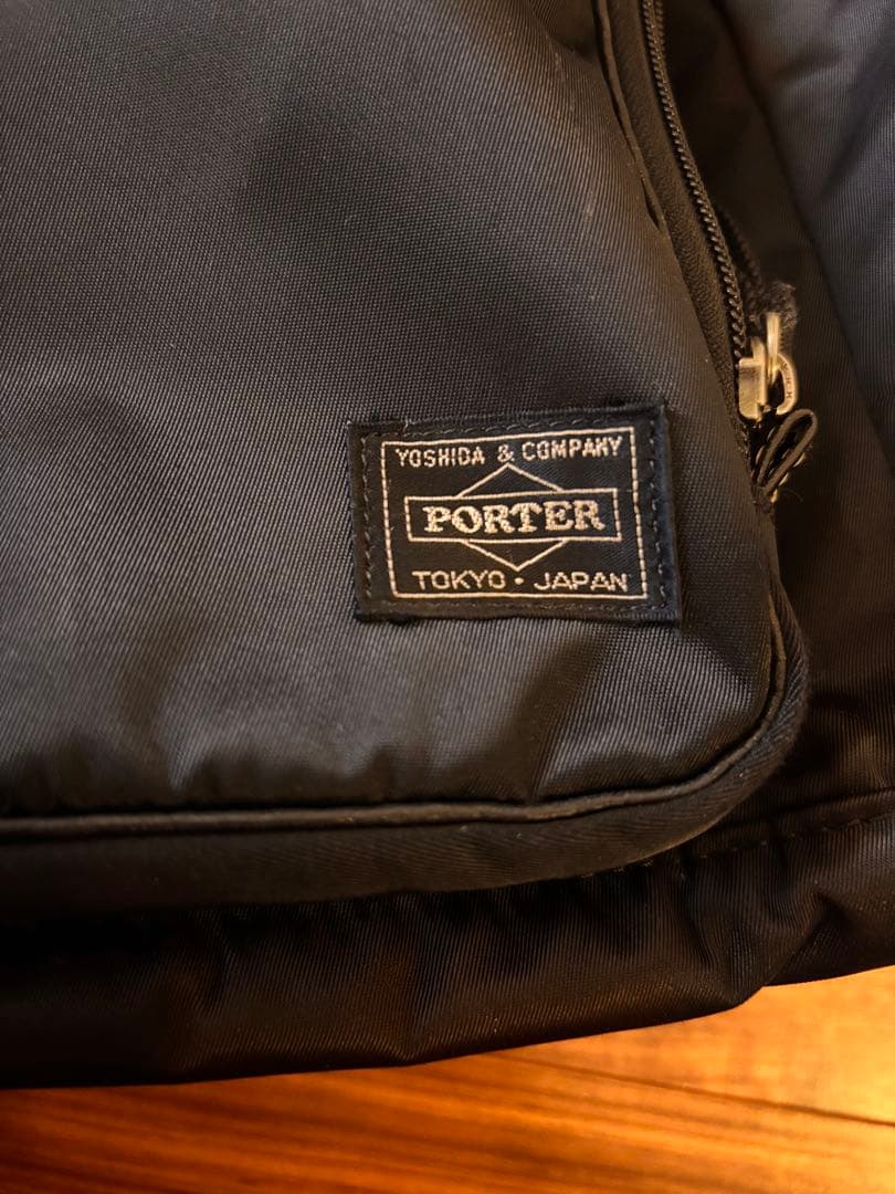 ポーター　黒　RUCKSUCK