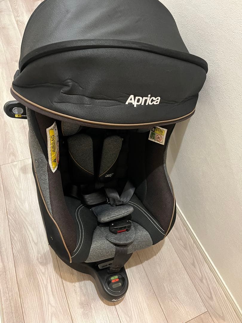 (極美品)アップリカ クルリラプロテクト最上位クラス アカチャンホンポ限定モデル