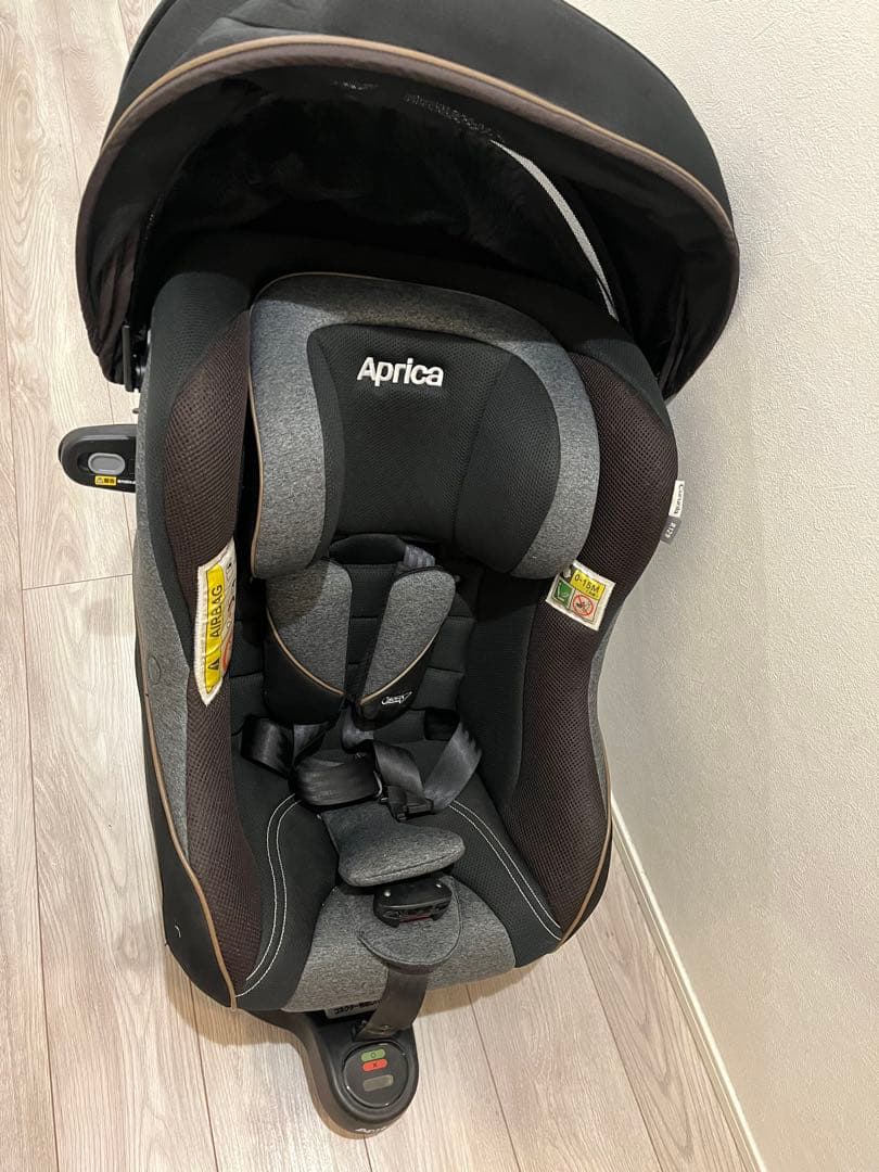 (極美品)アップリカ クルリラプロテクト最上位クラス アカチャンホンポ限定モデル