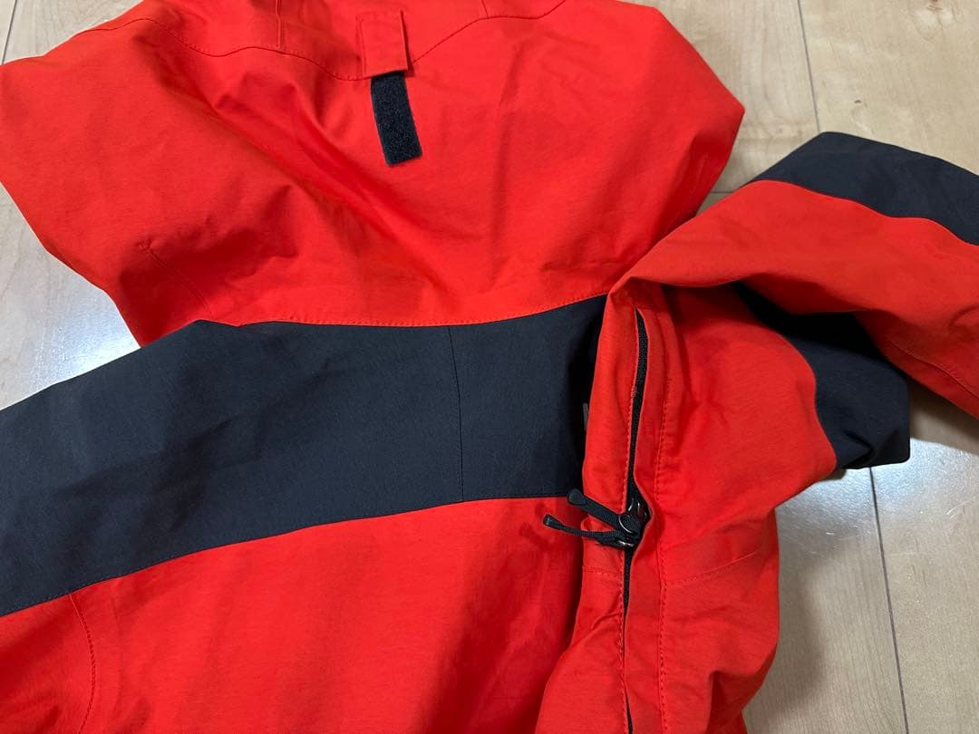 【中古・値下げ交渉可】NORTH FACE GORE-TEX ジャケット120