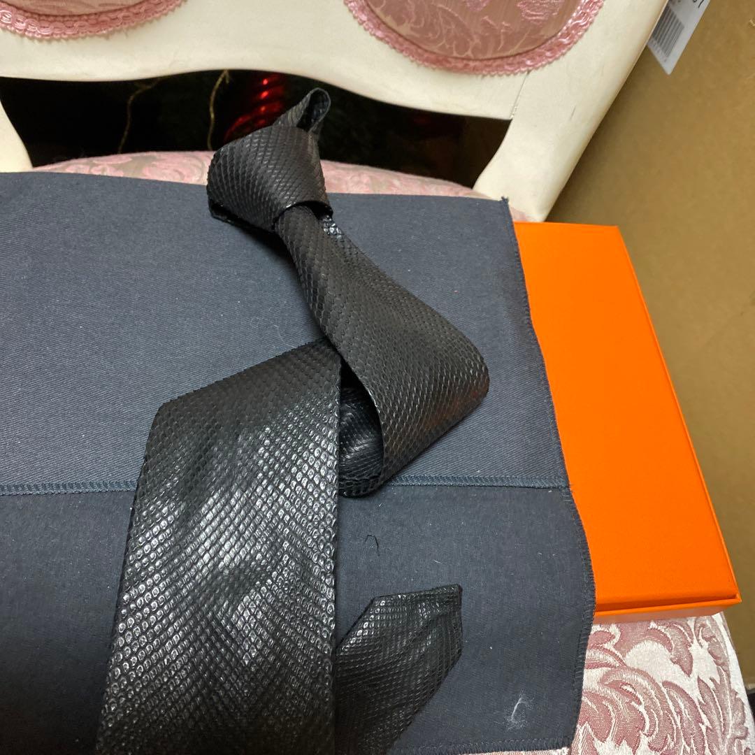 バックボーン　クラッシック　ブラックパイソン　タイ