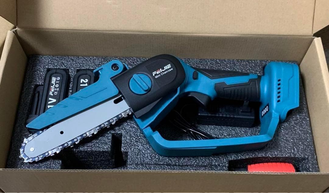 最新型‼️充電式 チェーンソー 6インチ小型電動コードレス バッテリー1個