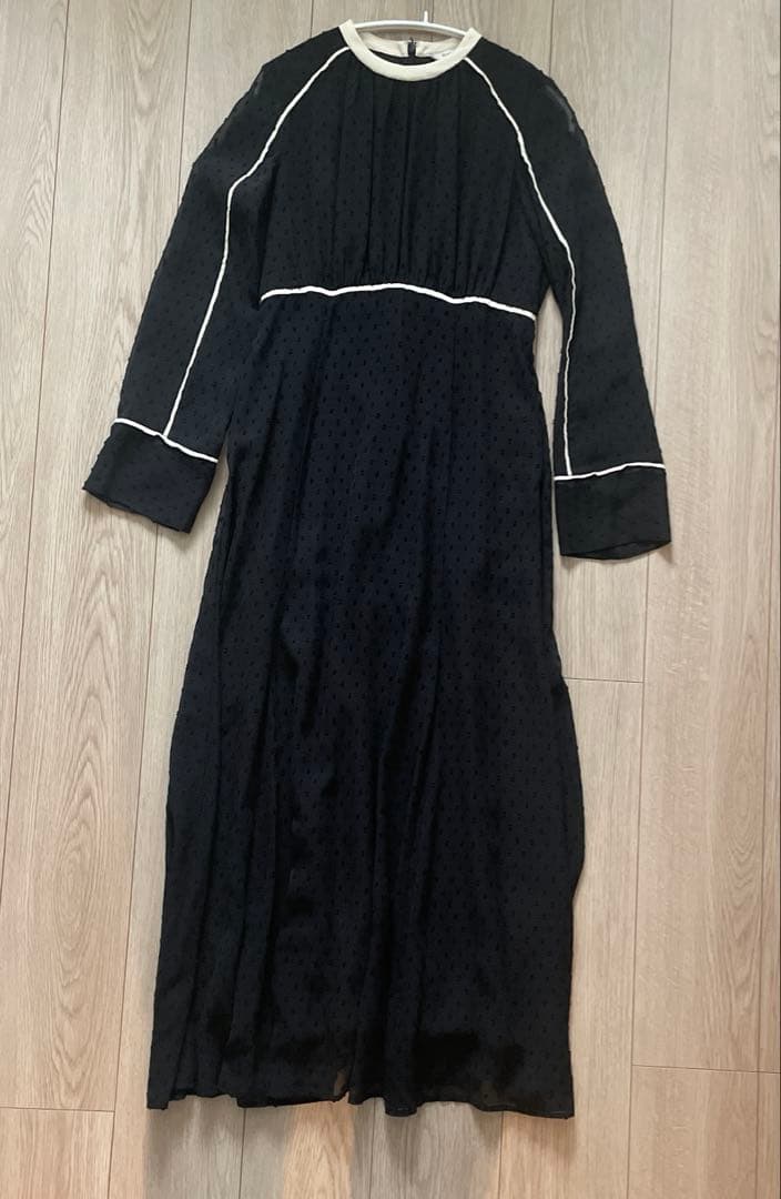 ワンピース CLANE DOT CUT JAQUARD ONE PIECE