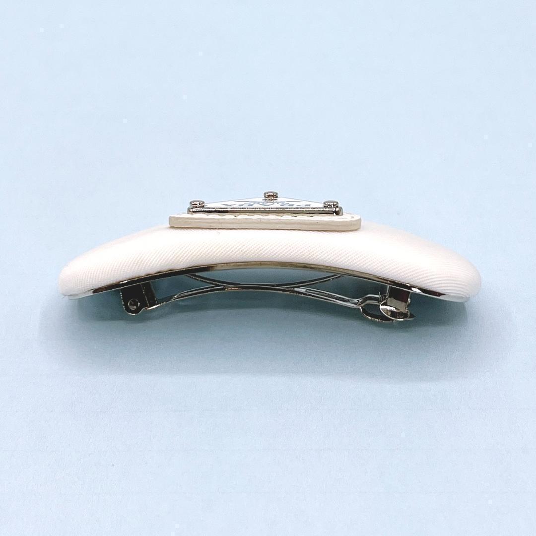 プラダ 2DMI Re-Nylon 1IF129 バレッタ ヘアクリップ