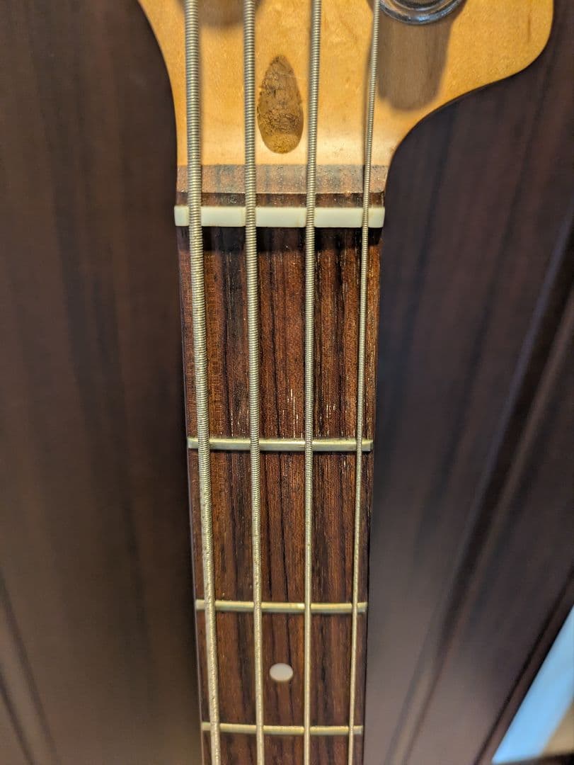 Legend プレシジョンベース レフティーのように見えるライティー改造ベース