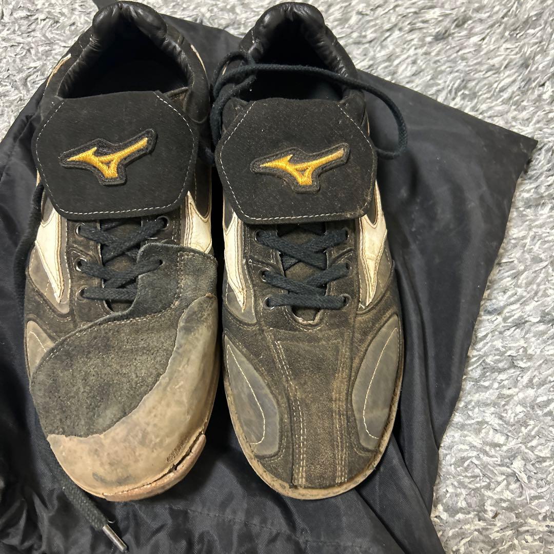 投手用スパイク　横浜DeNAベイスターズ　佐々木千隼選手　実使用