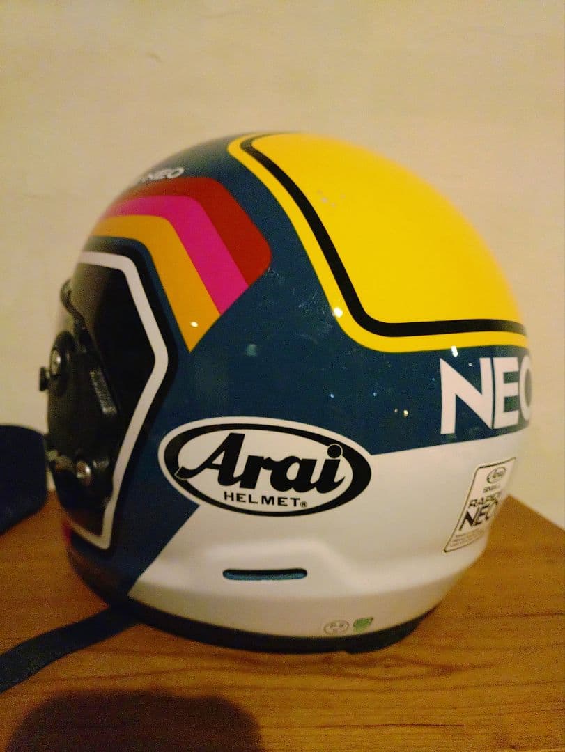 Arai Rapide-Neo フルフェイスヘルメット