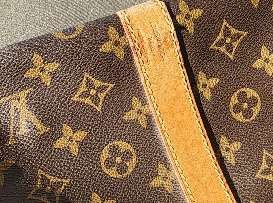 LOUIS VUITTON 旅行用バッグ