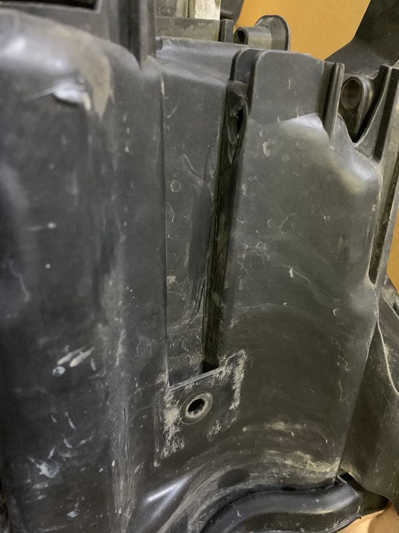 助手席側　左ヘッドライト150系後期型プラド　LED