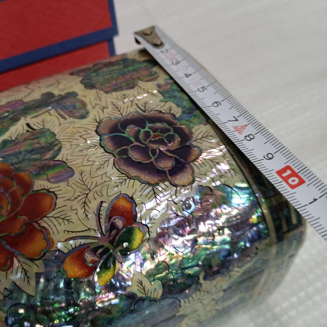 韓国螺鈿細工　ジュエリーボックス　宝石箱　カギ付き　伝統工芸品