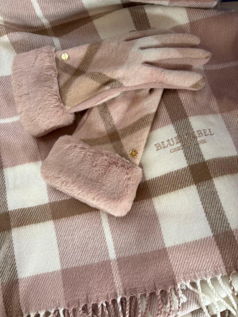 BLUE LABEL CRESTBRIDGE マフラー手袋セット　大判　ストール