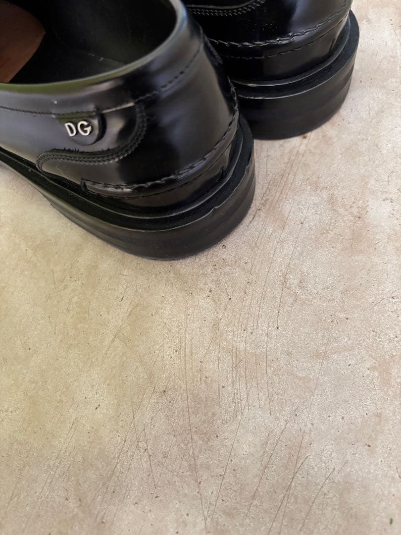 イタリア製　DOLCE & GABBANA 8.5 ローファー　革靴　黒