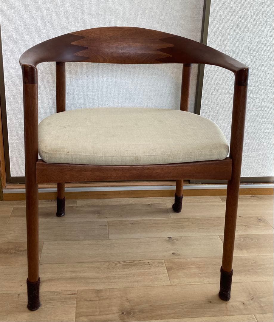 専用　アクタスホースシューダイニングチェア