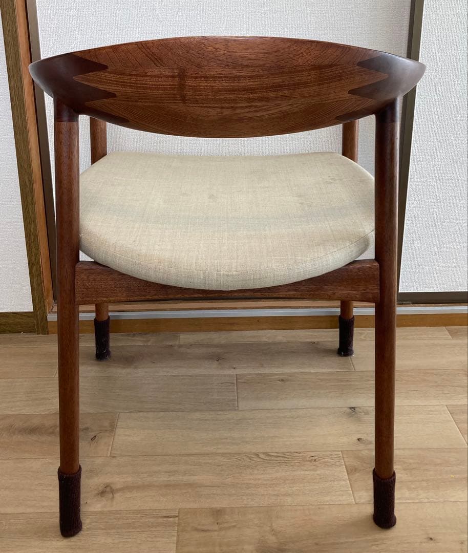 専用　アクタスホースシューダイニングチェア