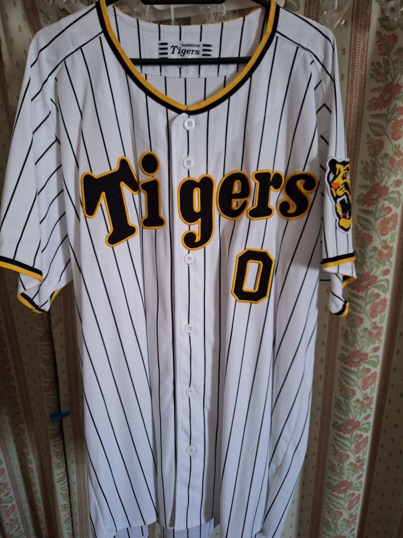 阪神タイガース　木浪選手レプリカユニフォーム