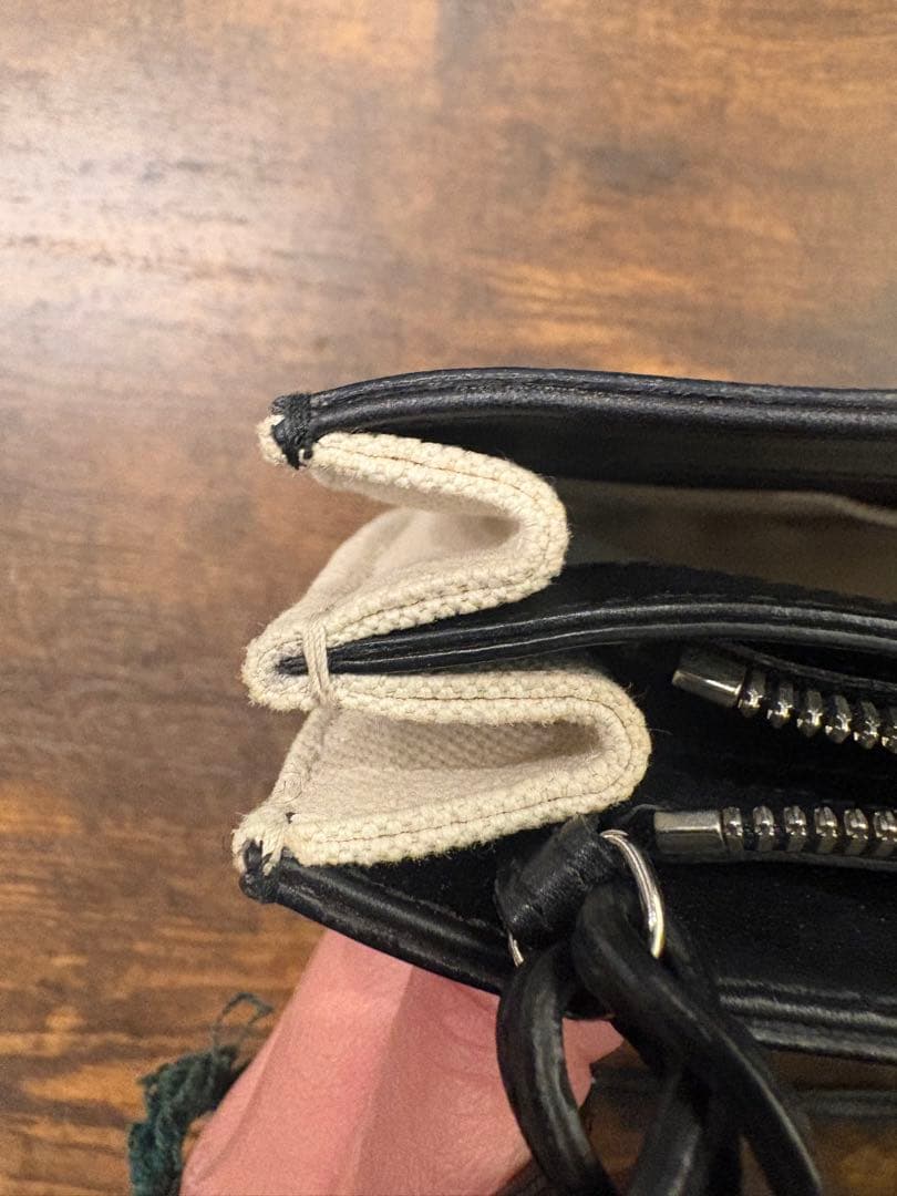 キ*︎様 新年お値下げ！BALENCIAGA ショルダーバッグ ホワイト/ブラッ