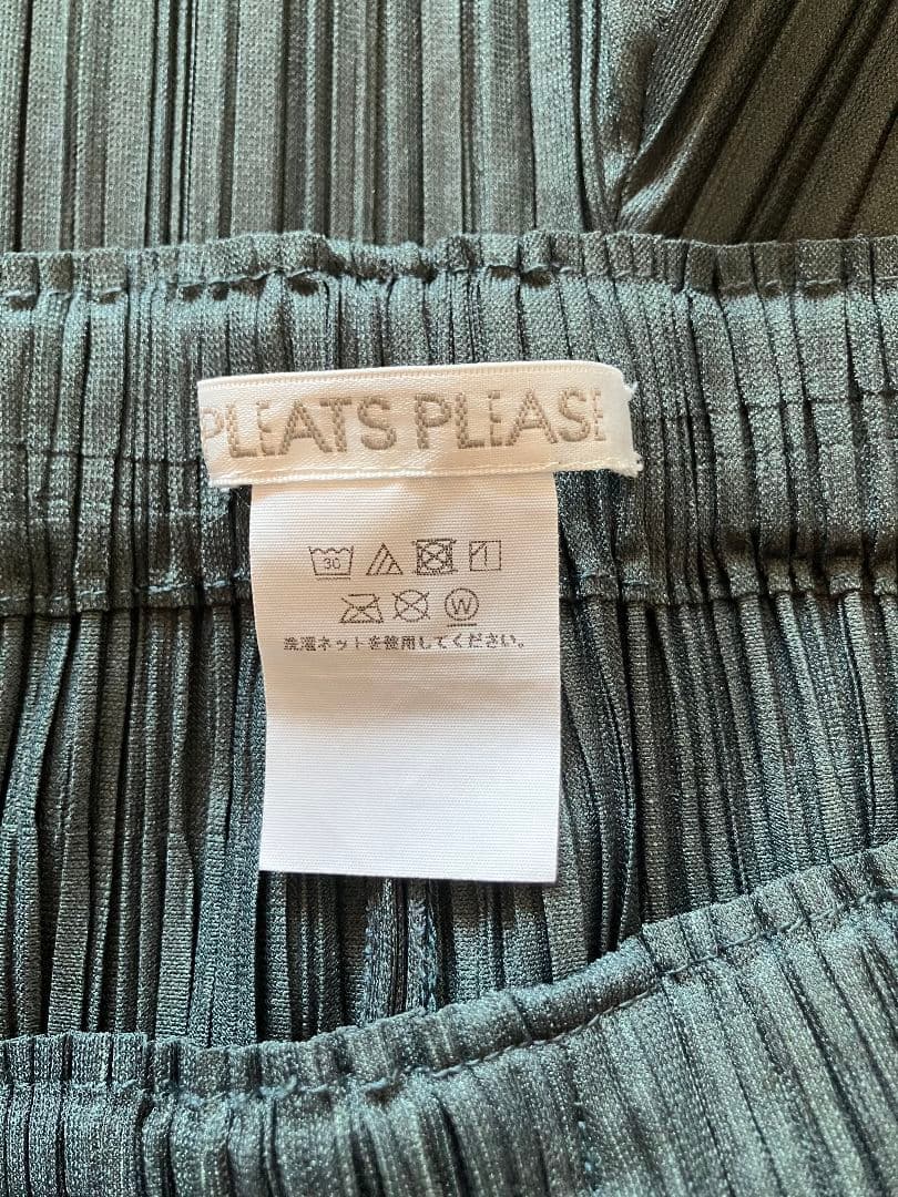 ◇◆イッセイミヤケ プリーツプリーズ パンツ◇◆