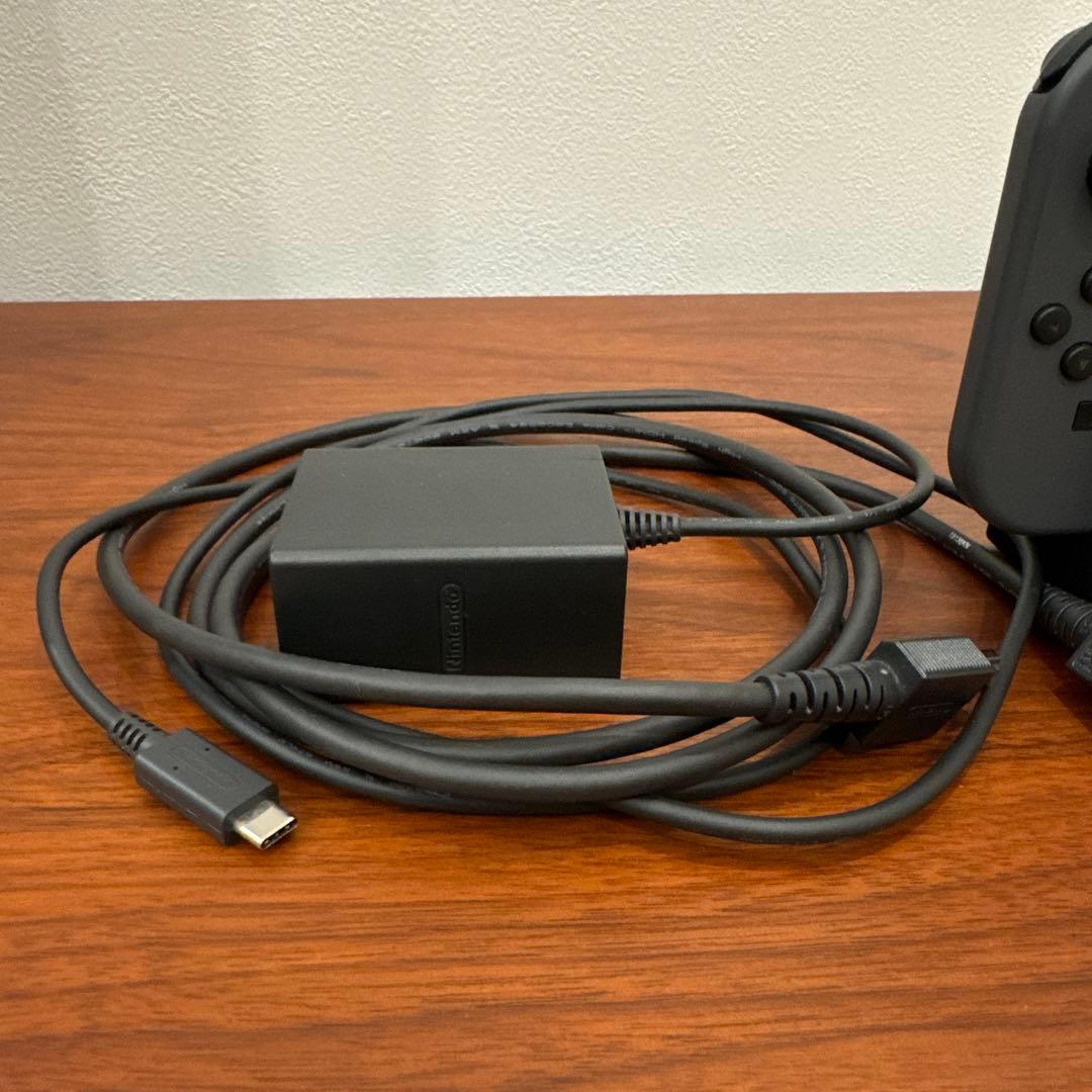 Nintendo Switch グレー 本体とコントローラー