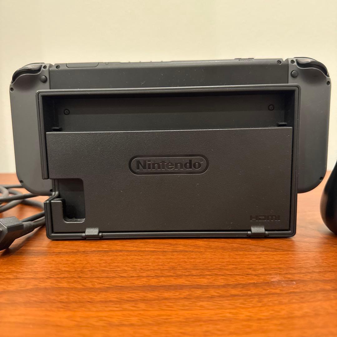 Nintendo Switch グレー 本体とコントローラー