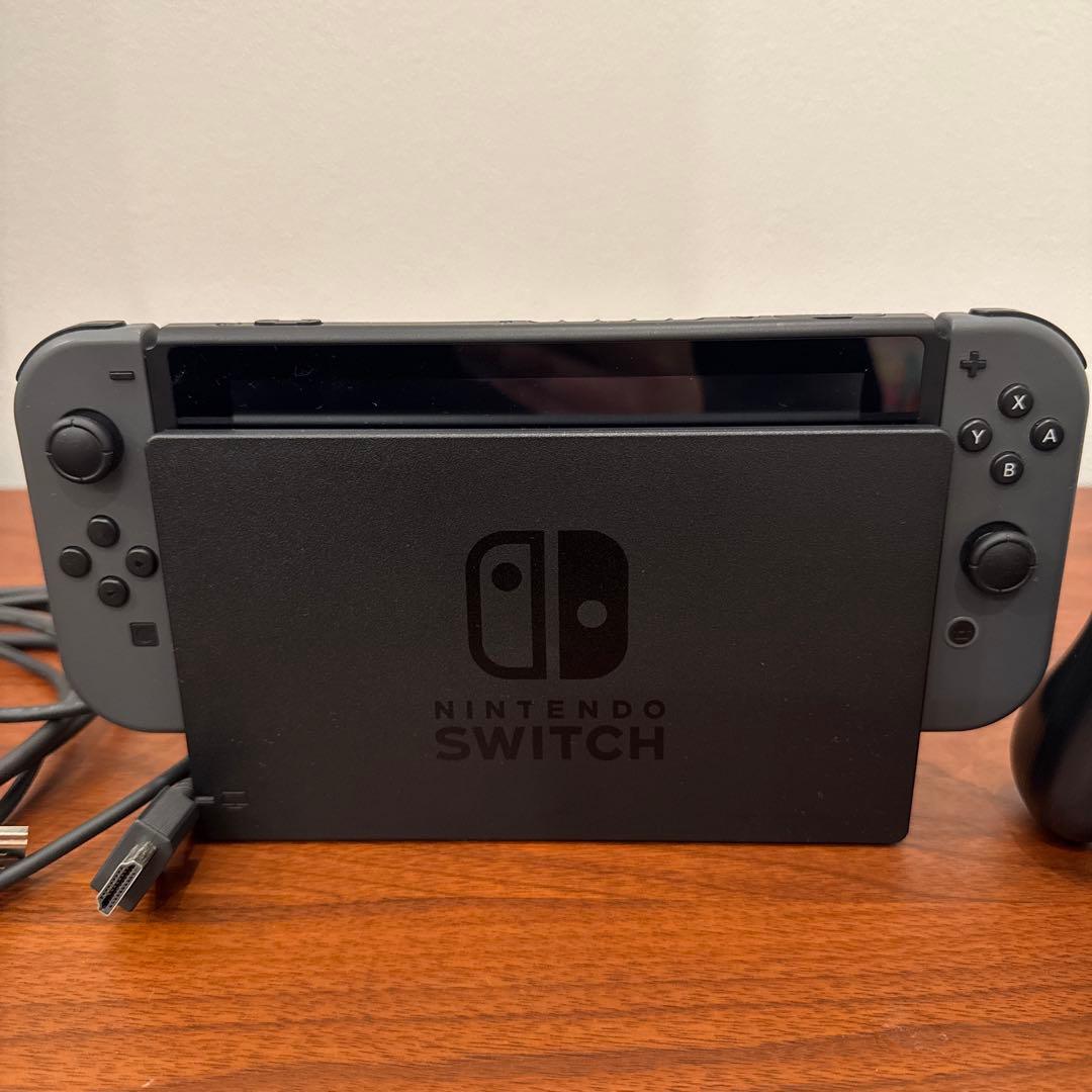 Nintendo Switch グレー 本体とコントローラー