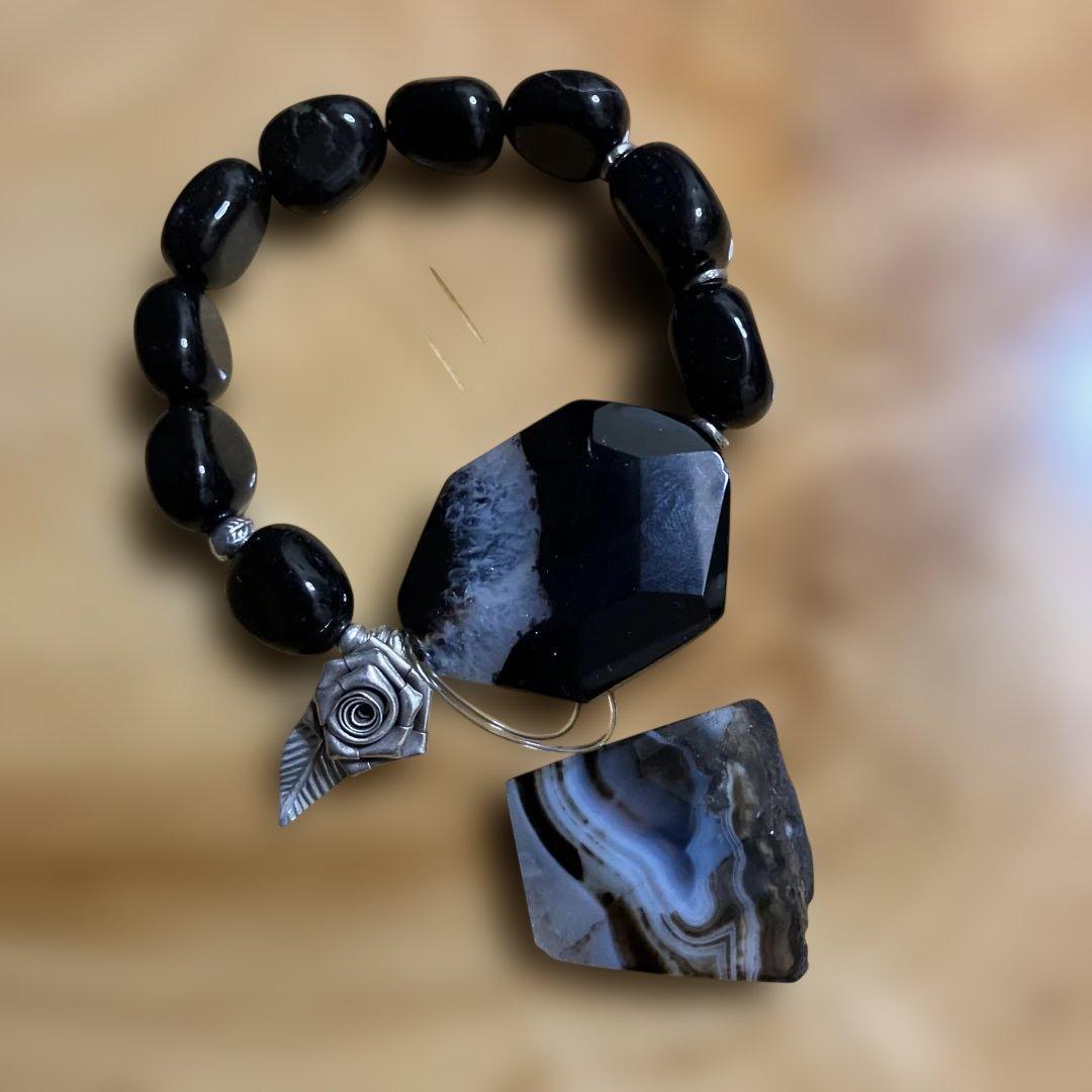 がま様ブレスレット