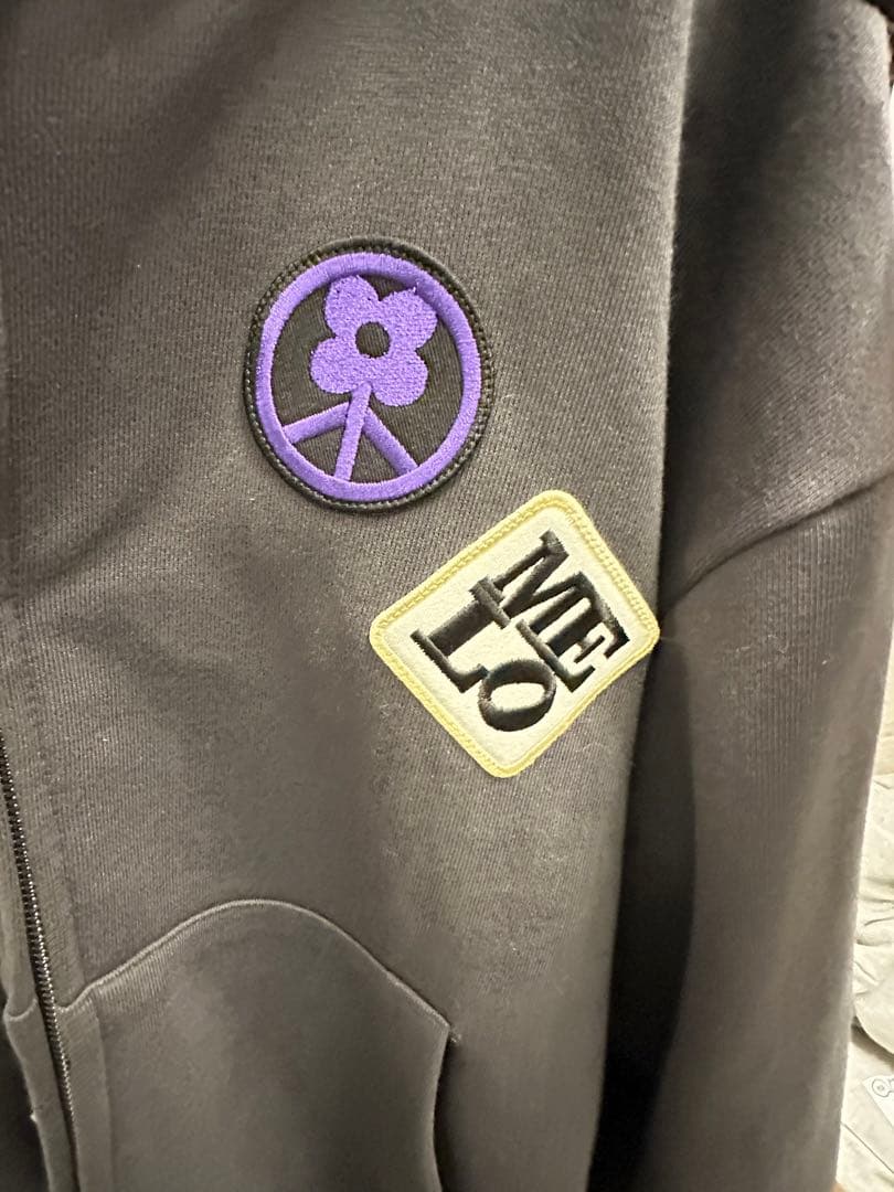 メロ　マウスラビット　パーカー　イェソン　チャコール　韓国