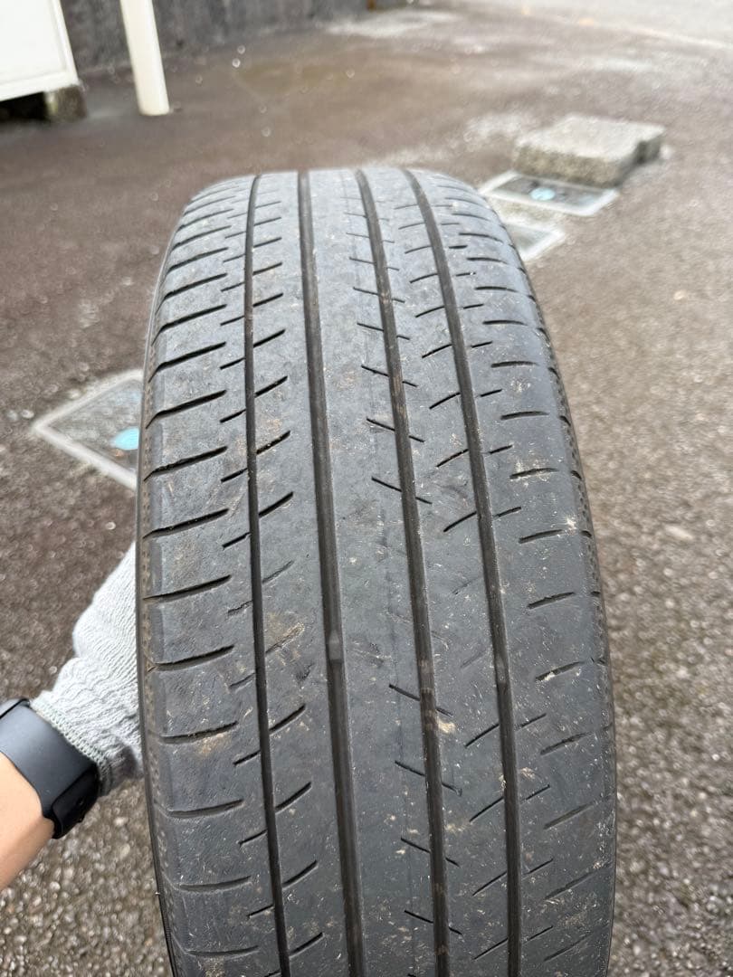 雷禪トヨタ 60プリウス　純正ホイールタイヤセット4本　中古品