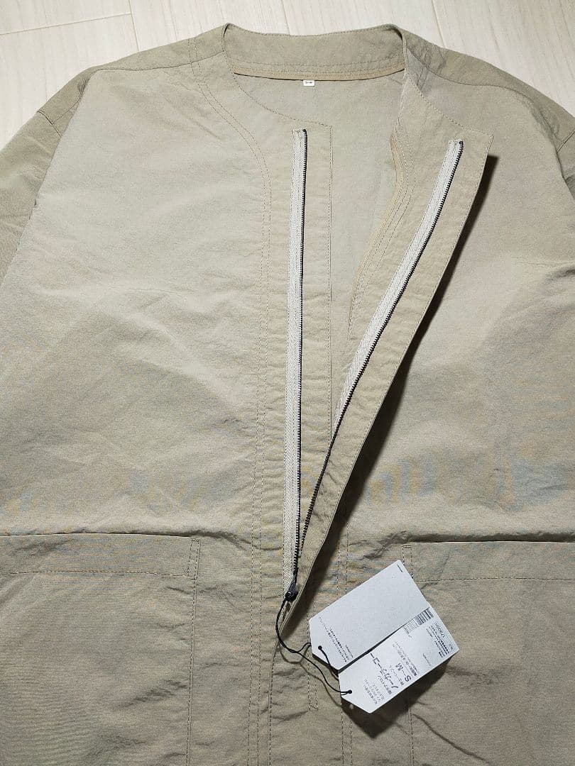 MUJI Labo ムジラボ　ノーカラーコートS~M 　ベージュ　撥水ナイロン