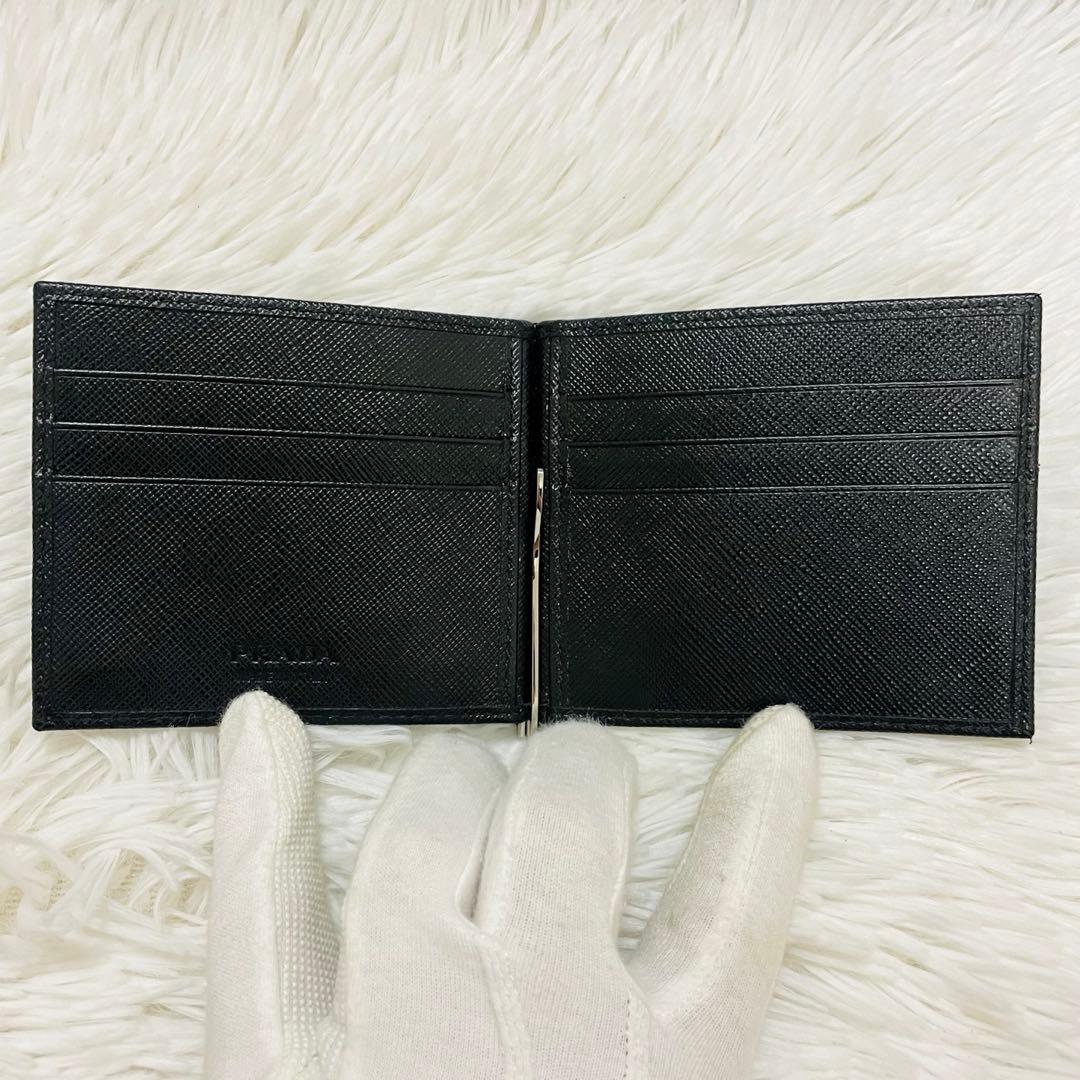 未使用級✨付属完備✨PRADA 二つ折り マネークリップ サフィアーノレザー 黒