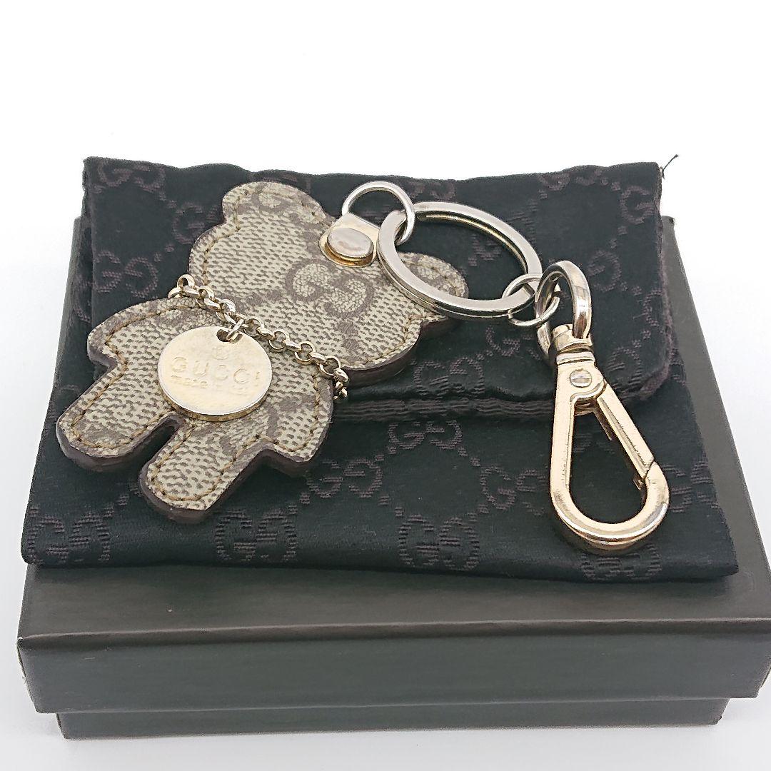 グッチ　バッグチャーム　ＧＧスプリーム 箱　　保存袋