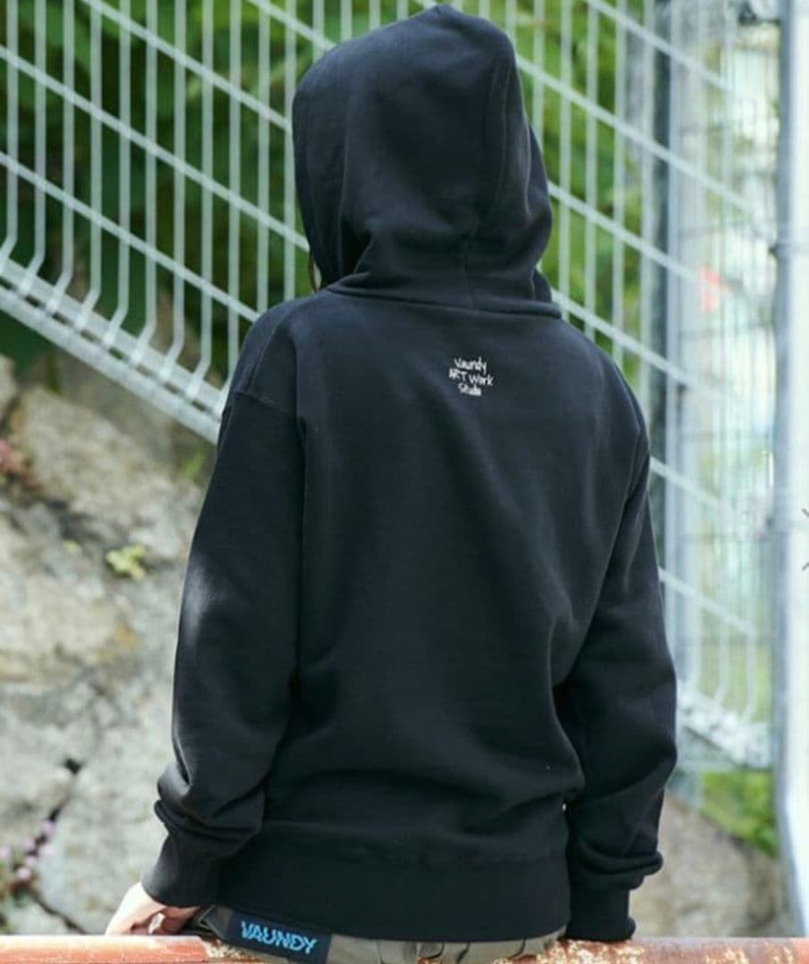 VAUNDY バウンディ 刺繍 ロゴ パーカー M 黒 グッズ